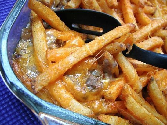 cheeseburger and fries casserole