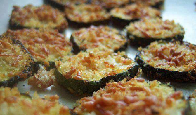 Zucchini Parmesan Crisps