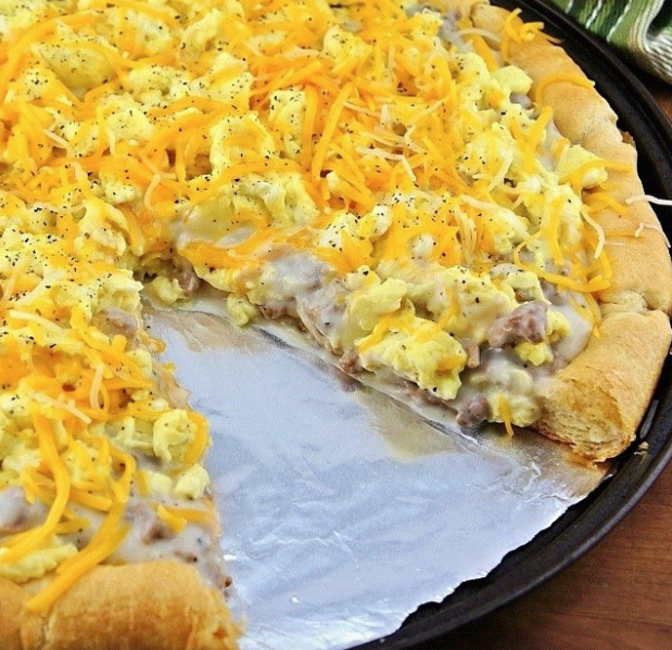 Breakfast Pizza