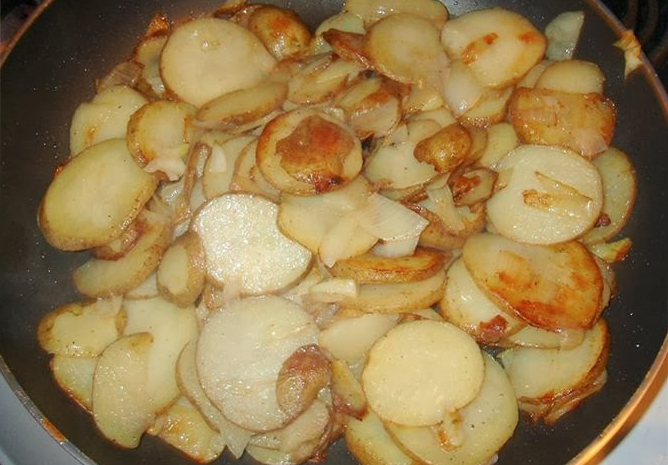 Fried Potatoes and Onions